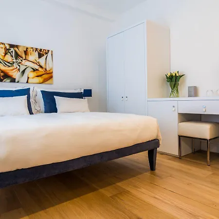 מלון Cafe Bleu Relais סאסארי