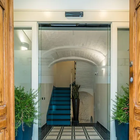 מלון Cafe Bleu Relais סאסארי