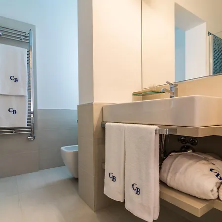 Hotel Cafe Bleu Relais 3*