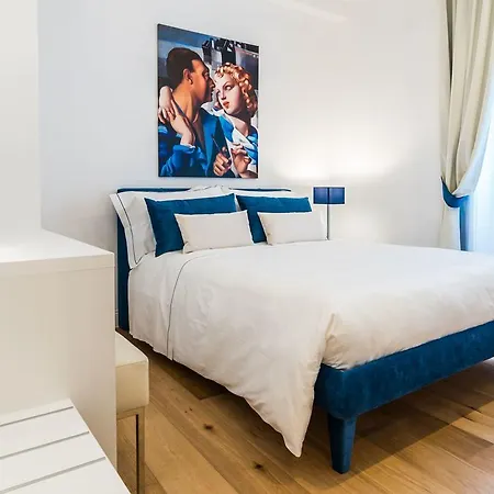 Hotel Cafe Bleu Relais 3*