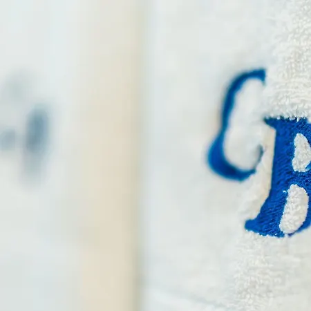 Hotel Cafe Bleu Relais 3*