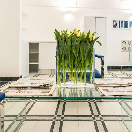 ホテル Cafe Bleu Relais 3*