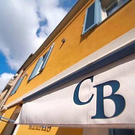 Cafe Bleu Relais 3*