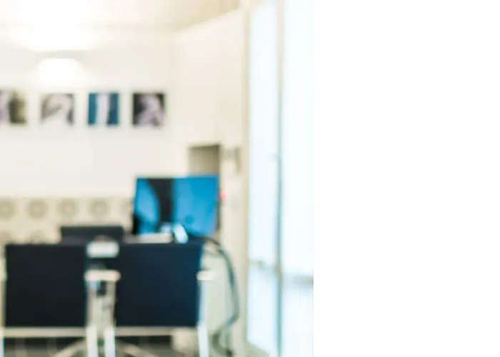 Отель Cafe Bleu Relais 3*