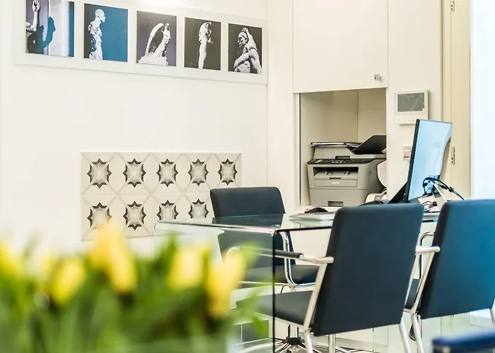 Отель Cafe Bleu Relais