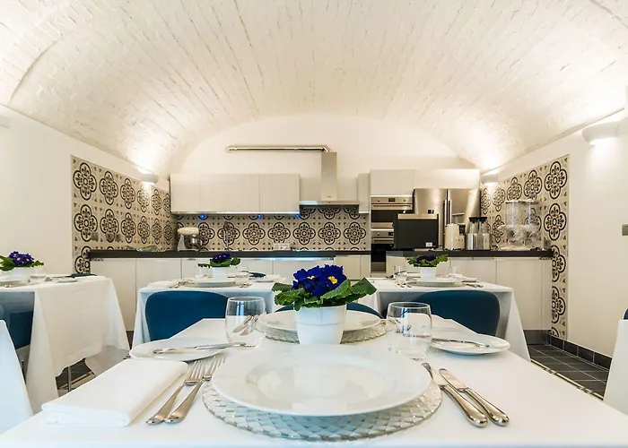 Cafe Bleu Relais Отель