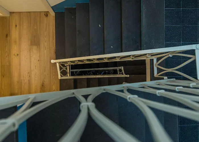 Отель Cafe Bleu Relais 3*