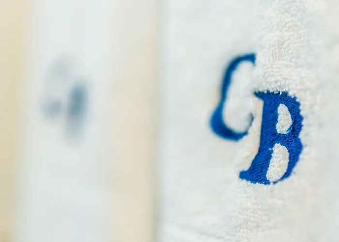 Hotel Cafe Bleu Relais 3*