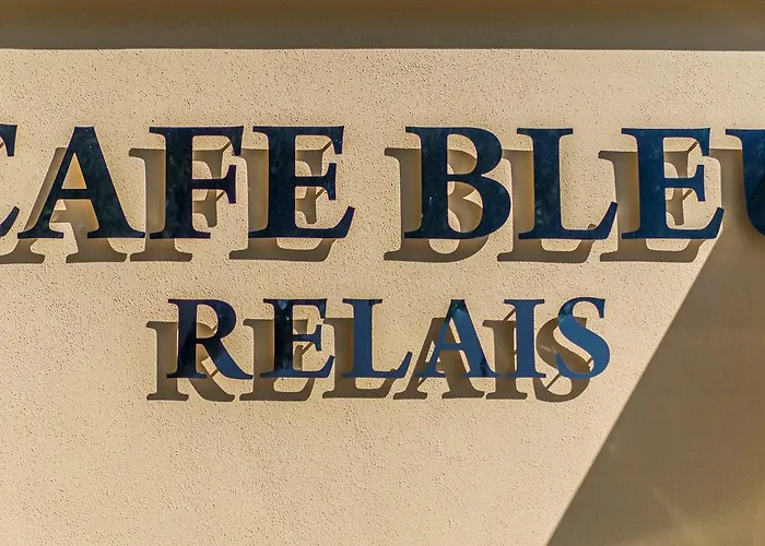 Cafe Bleu Relais Сассари
